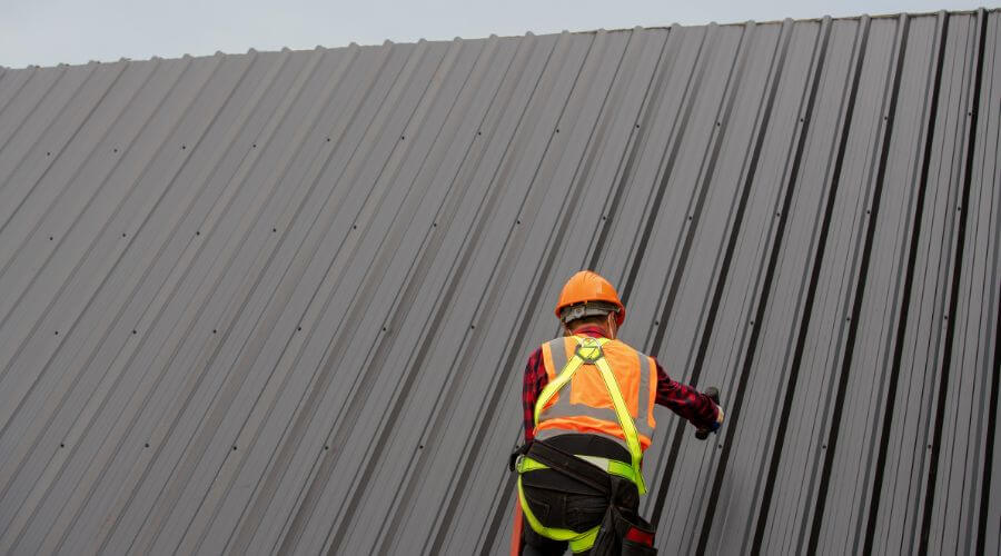 Professional metal roof installation services in Oracle, AZ